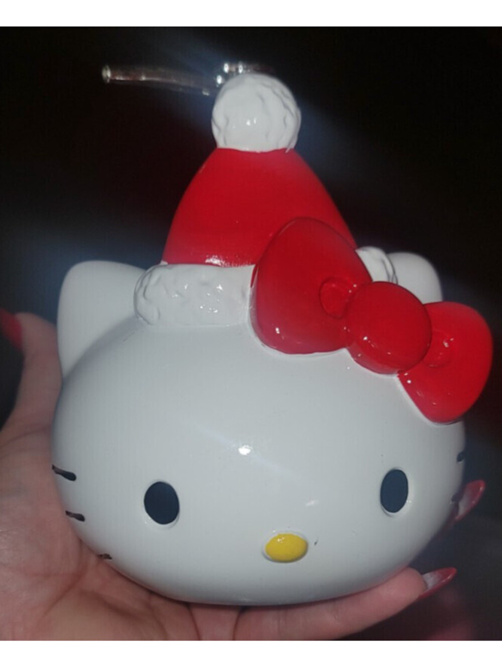 SANRIO HELLO KITTY SANTA HAT CHRISTMAS HOLIDAY BATHROOM SOAP DISPENSER - NEW